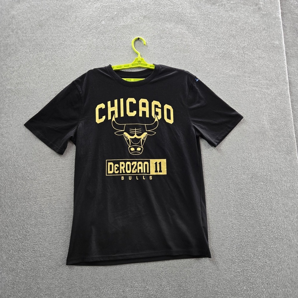 Chicago Bulls Men Shirt M Black UNK NBA DeMar DeRozan 11 Logo Short Sleeve